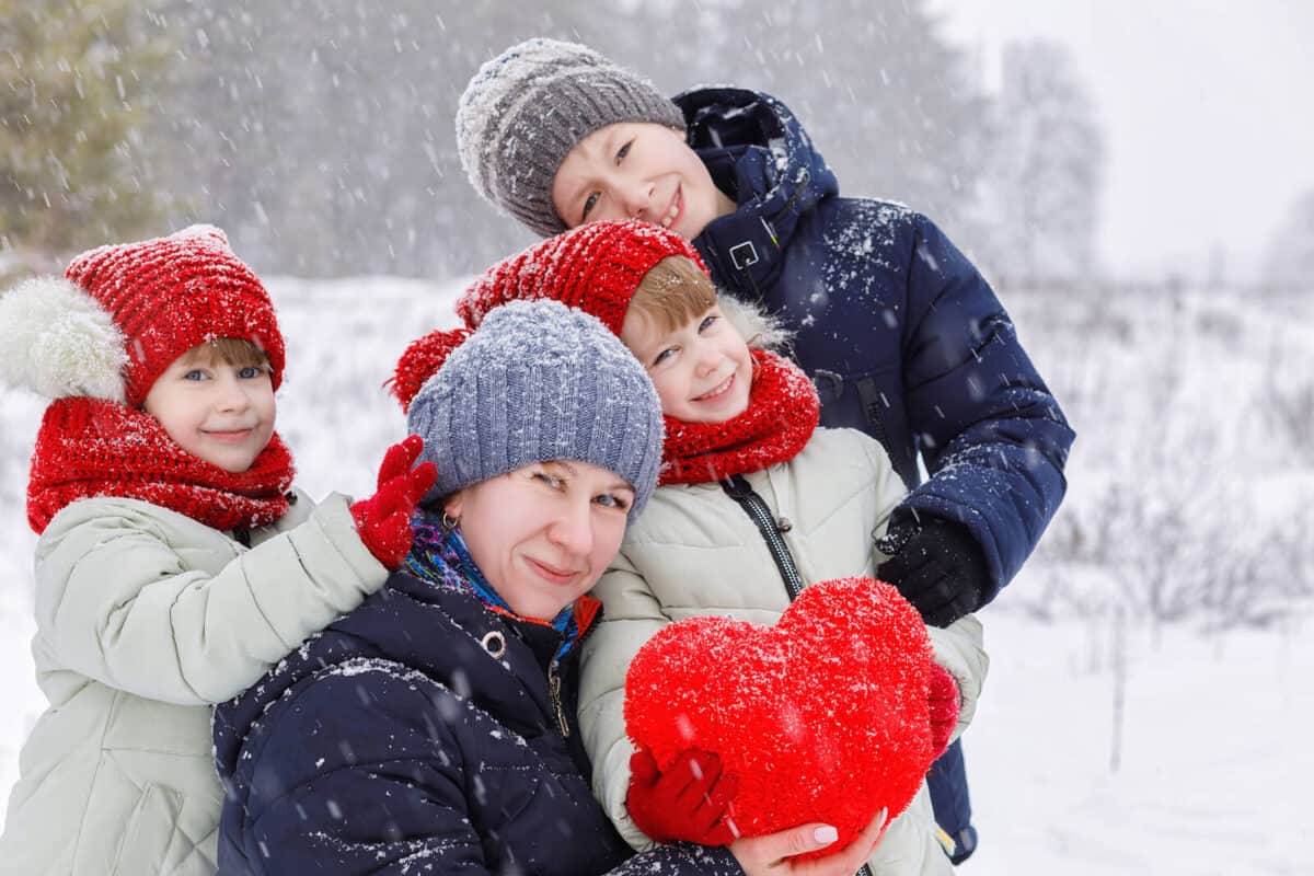 Enjoying the Holiday Cheer With Hearing Aids